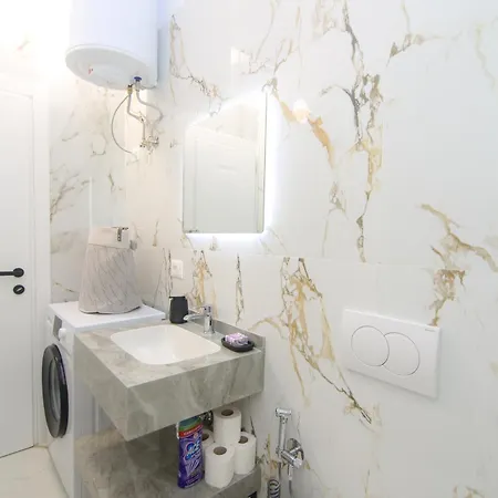 Lungomare 1 Apartman